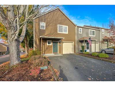 7145 SW Sagert ST #101 Tualatin, OR 97062