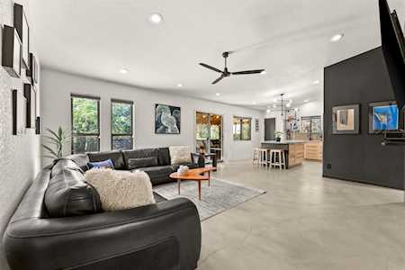 7504 Calumet CV Austin, TX 78745