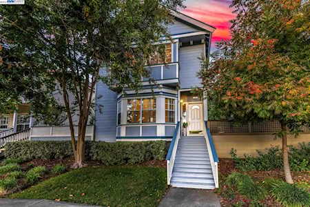 1029 Division St Pleasanton, CA 94566