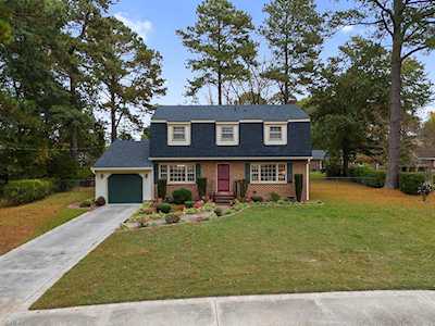 3215 Glenview Rd Chesapeake, VA 23321