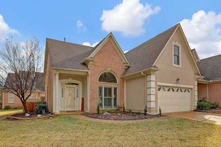 1717 Village Ridge Rd Collierville, TN 38017