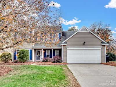 1455 Whitman Dr NW Concord, NC 28027