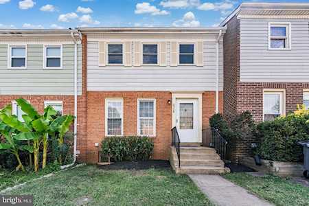 8524 Piney Point Ct Manassas, VA 20110