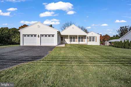 19 Skyport Rd Mechanicsburg, PA 17050