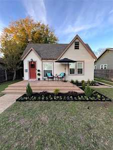 4730 Calmont Avenue Fort Worth, TX 76107