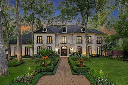 4 Dunnam Ln Houston, TX 77024