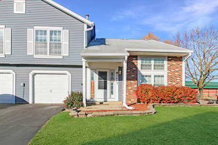 345 Redwing Dr Bolingbrook, IL 60440