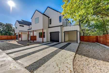 4112 Clawson RD #B Austin, TX 78704
