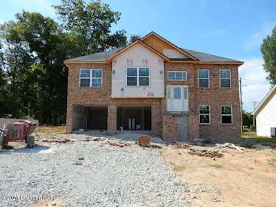112 Family Trl Lebanon Junction, KY 40150