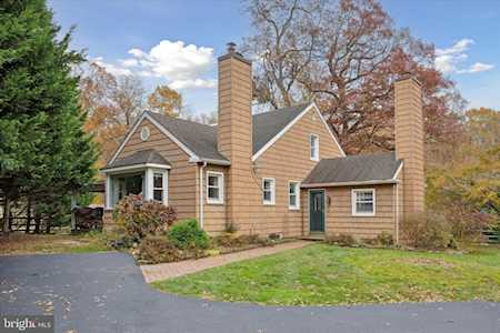 105 Old Oak Tree Rd Lansdale, PA 19446