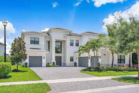 16900 Strasbourg Lane Delray Beach, FL 33446