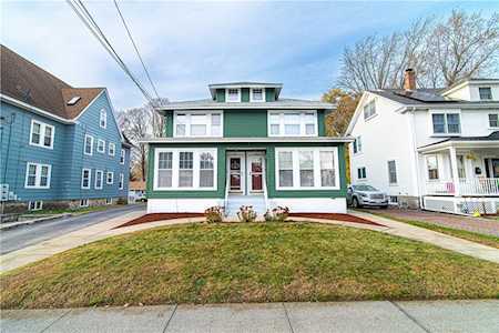60 Meadow Rd Woonsocket, RI 02898