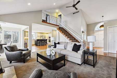 840 Vineland Court Chanhassen, MN 55317