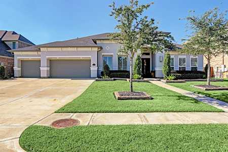 2222 Pleasant Hill Dr Friendswood, TX 77546