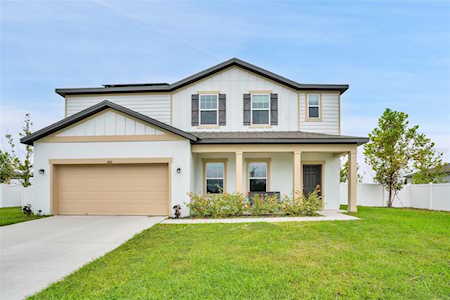 1422 Bluejack Oak Dr Seffner, FL 33584