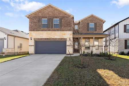 901 Mourning Dove LN Leander, TX 78641