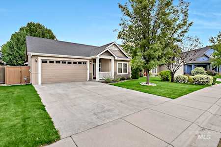 2328 E Clifton Drive Meridian, ID 83642
