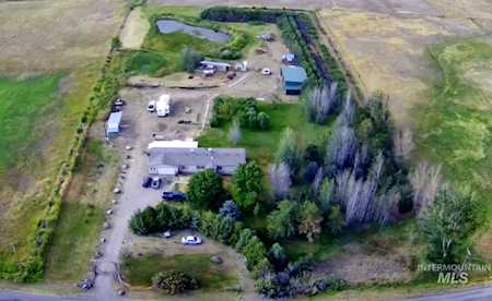 43 East 620 North Shoshone, ID 83352