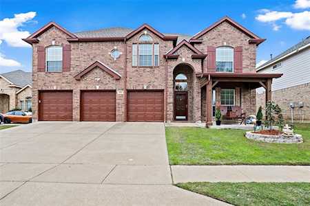 313 High Desert Drive Fort Worth, TX 76131