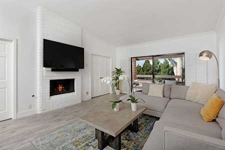 8870 Villa La Jolla Dr #303 La Jolla, CA 92037