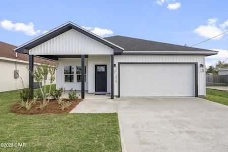 1415 Wyoming Ave Lynn Haven, FL 32444