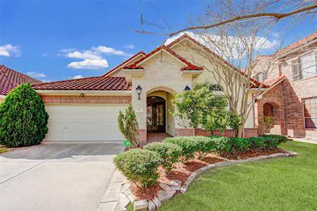 42 Cherry Hills Dr Jersey Village, TX 77064