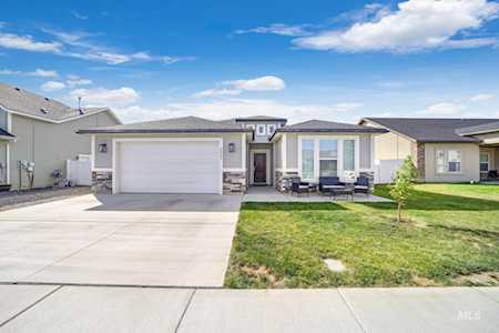 2447 Village Street Twin Falls, ID 83301