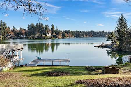 7206 Interlaaken Dr SW Lakewood, WA 98499
