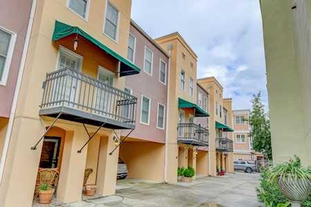 169 King Street #302 Charleston, SC 29401