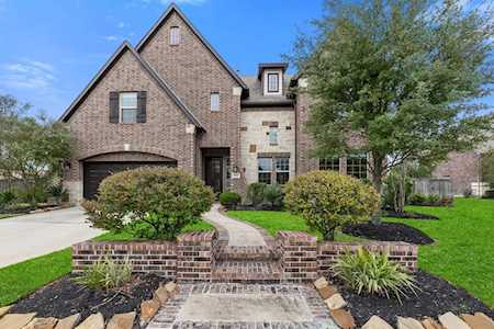 17110 Upton Hill Dr Cypress, TX 77433