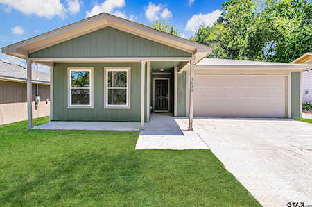1613 N Gaston Avenue Tyler, TX 75702