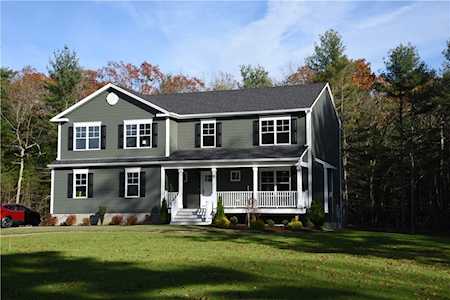 8 Big River Rd Coventry, RI 02816