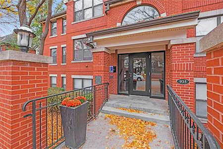935 Washington St #203 Kansas City, MO 64105
