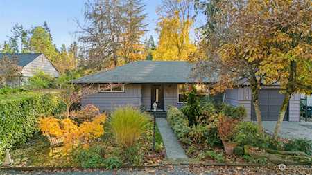 523 N 166th St Shoreline, WA 98133