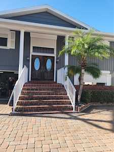 8597 42nd Ave N St. Petersburg, FL 33709