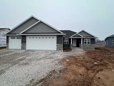 4556 Paul Ln Green Bay, Village of Howard, WI 54313