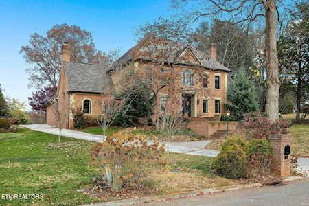 810 Creswell Ct Knoxville, TN 37919