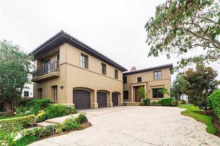 25 Vista Tramonto Newport Coast, CA 92657