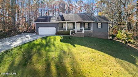 152 White Loop Rd Clinton, TN 37716