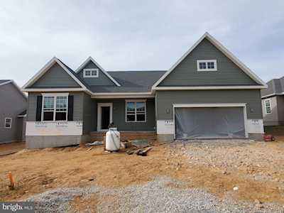 520 Log House Stewartstown, PA 17363