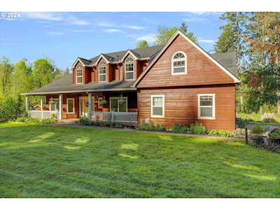 19053 S Mattoon RD Estacada, OR 97023