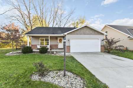 4610 W Gladstone Place Peoria, IL 61615