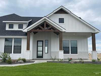 24483 Himark Way Caldwell, ID 83607