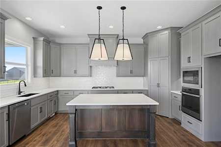 1501 SW Arbormill Terrace Lee's Summit, MO 64082