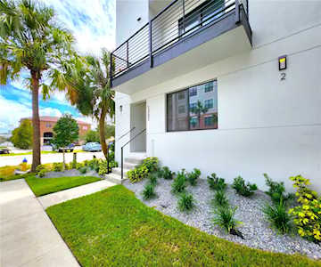 1302 W Carmen St #1 Tampa, FL 33606
