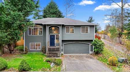 8706 4th St SE Lake Stevens, WA 98258