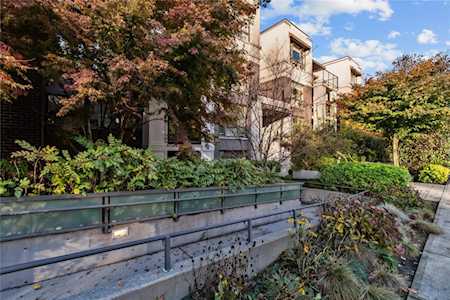 3839 W 4th Avenue #308 Vancouver, BC V6R 1P8