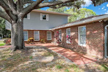8995 82nd Ave Seminole, FL 33777