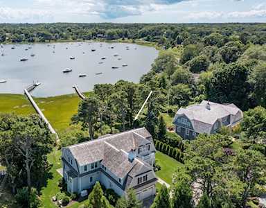 21 Captains Cove Lane North Chatham, MA 02650