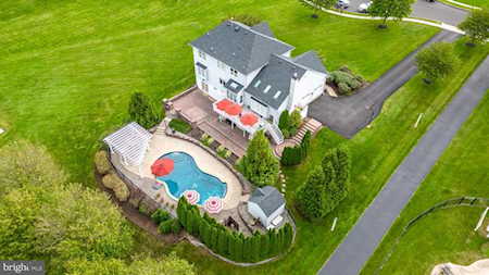 513 Apple Ln Harleysville, PA 19438